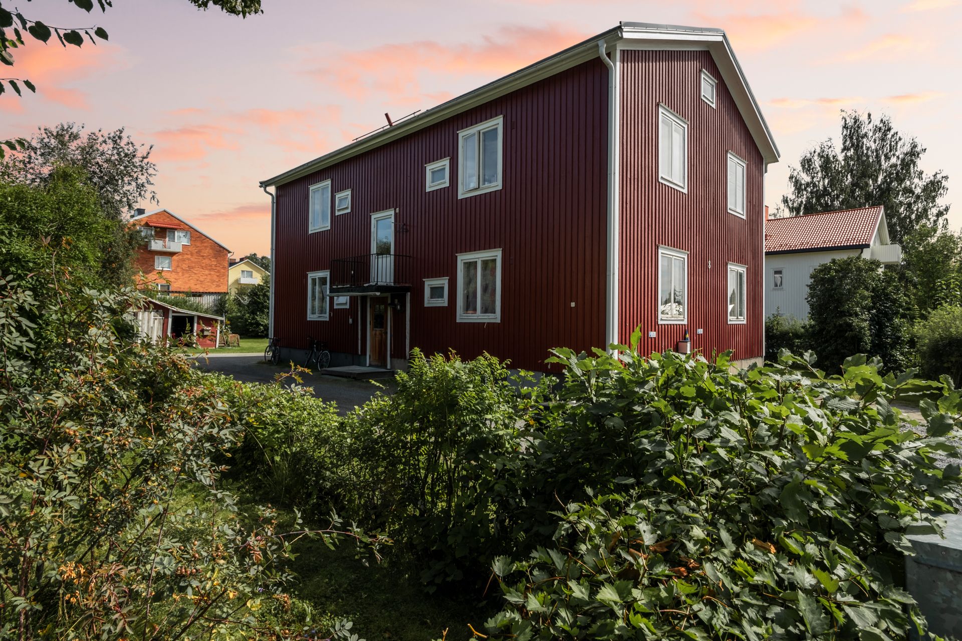 Manhemsgatan 8